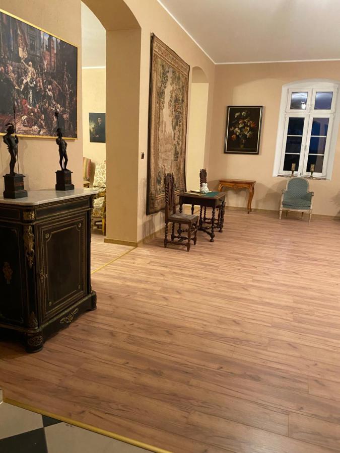 Palac Osowo Gostynskie Ngoại thất bức ảnh