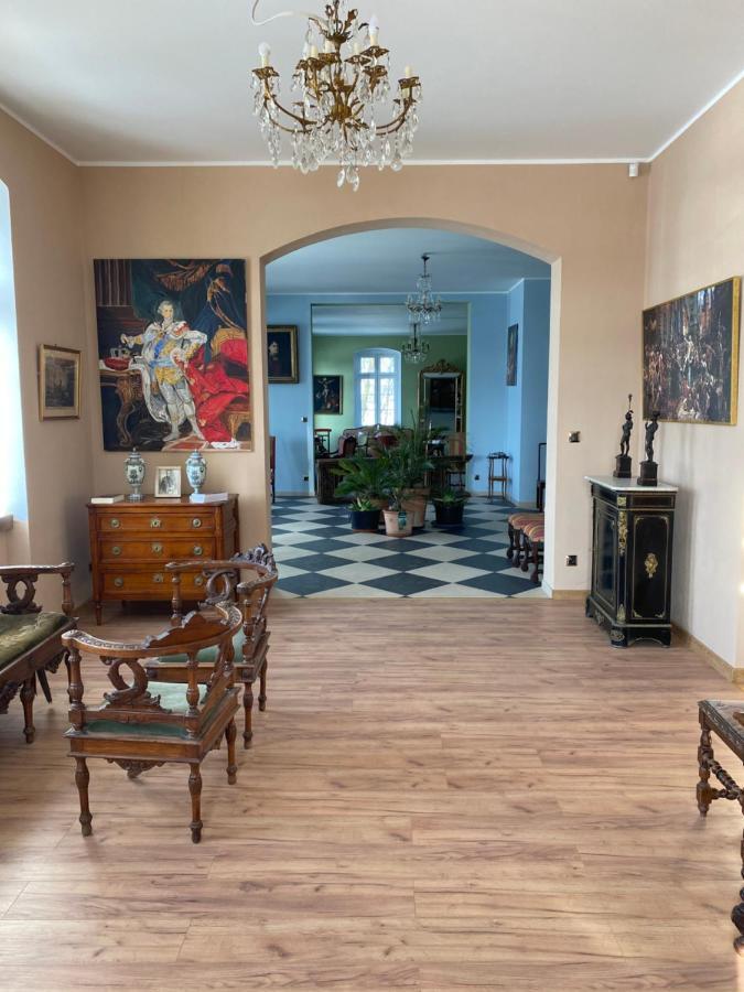 Palac Osowo Gostynskie Ngoại thất bức ảnh